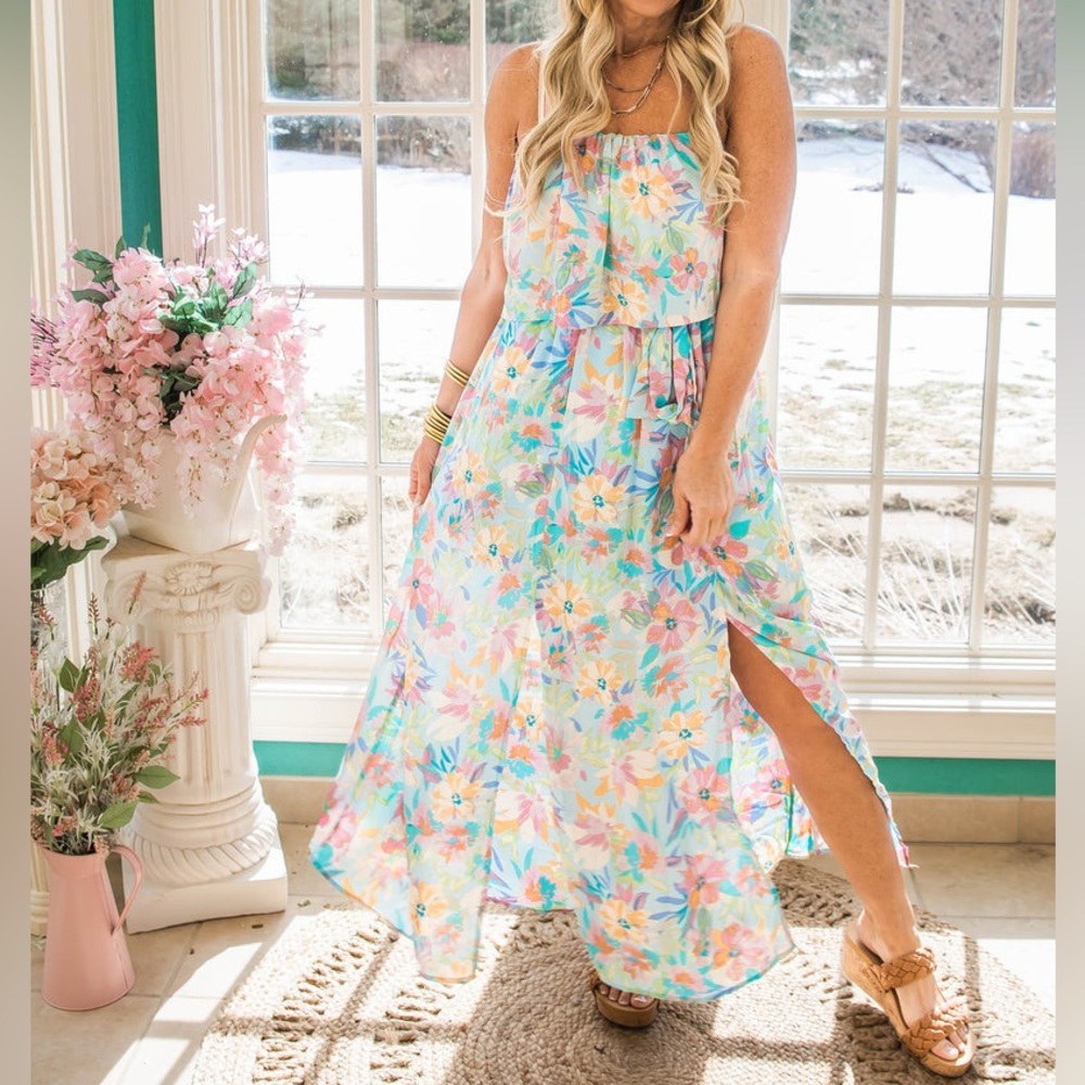 3/$25! NEW!! Emily Wonder Multi Floral Flounce Top Strapless Boutique Maxi Dress - Picture 7 of 9